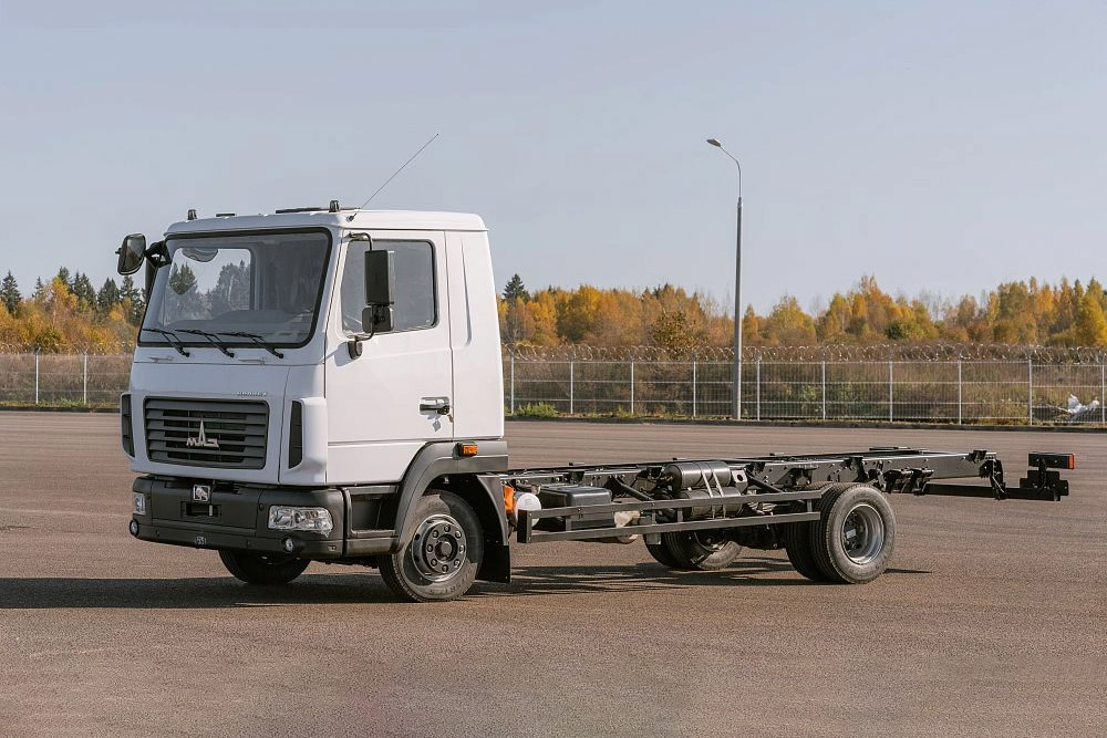 Шасси МАЗ-4371C0-540-011 4×2